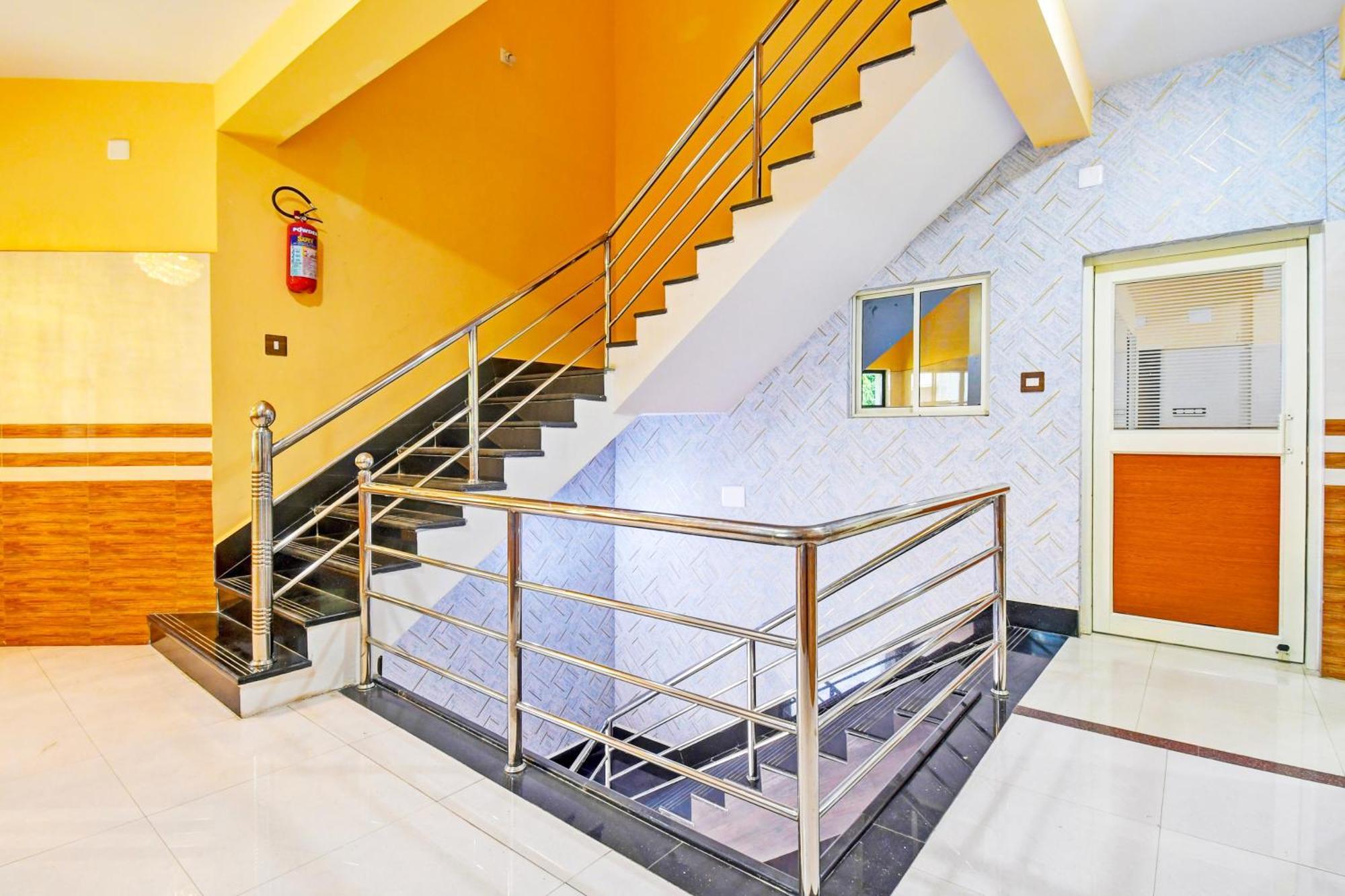 Hotel O Maa Bhubaneswari Hotel Экстерьер фото